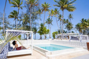 Pili Pili Orient Beach Resort